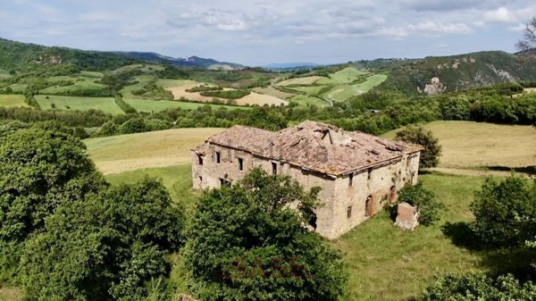 casale in vendita a Castelnuovo di Val di Cecina