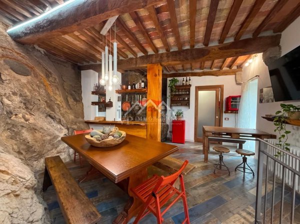 appartamento in vendita a Castelnuovo di Val di Cecina