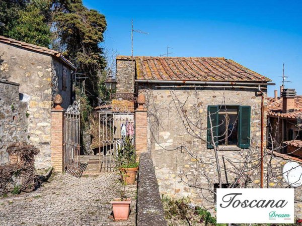 appartamento in vendita a Castelnuovo di Val di Cecina