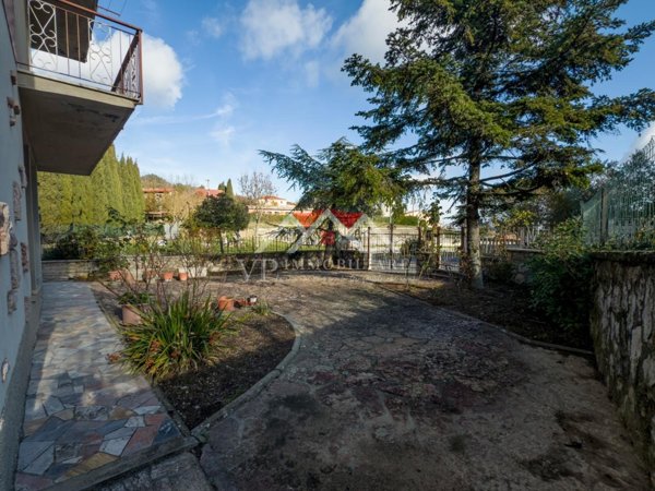 casa indipendente in vendita a Castelnuovo di Val di Cecina
