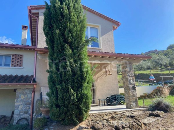 casa indipendente in vendita a Chianni in zona La Pieve