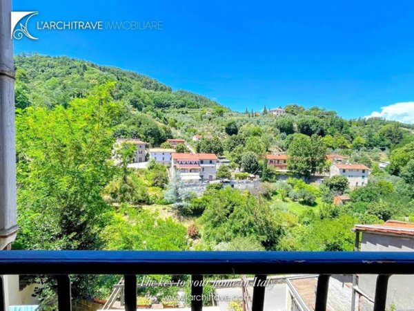 casa indipendente in vendita a Chianni