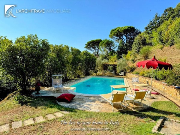 casa indipendente in vendita a Chianni