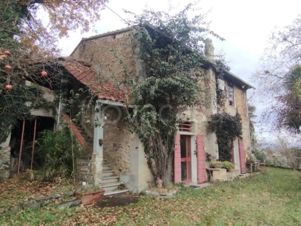 casa indipendente in vendita a Chianni