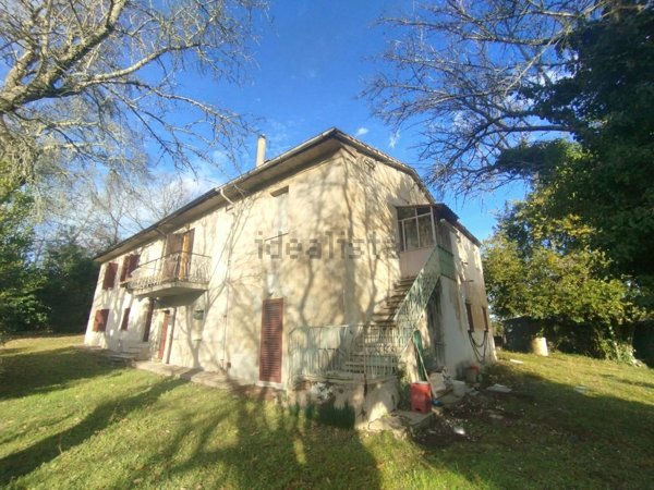 casa indipendente in vendita a Chianni