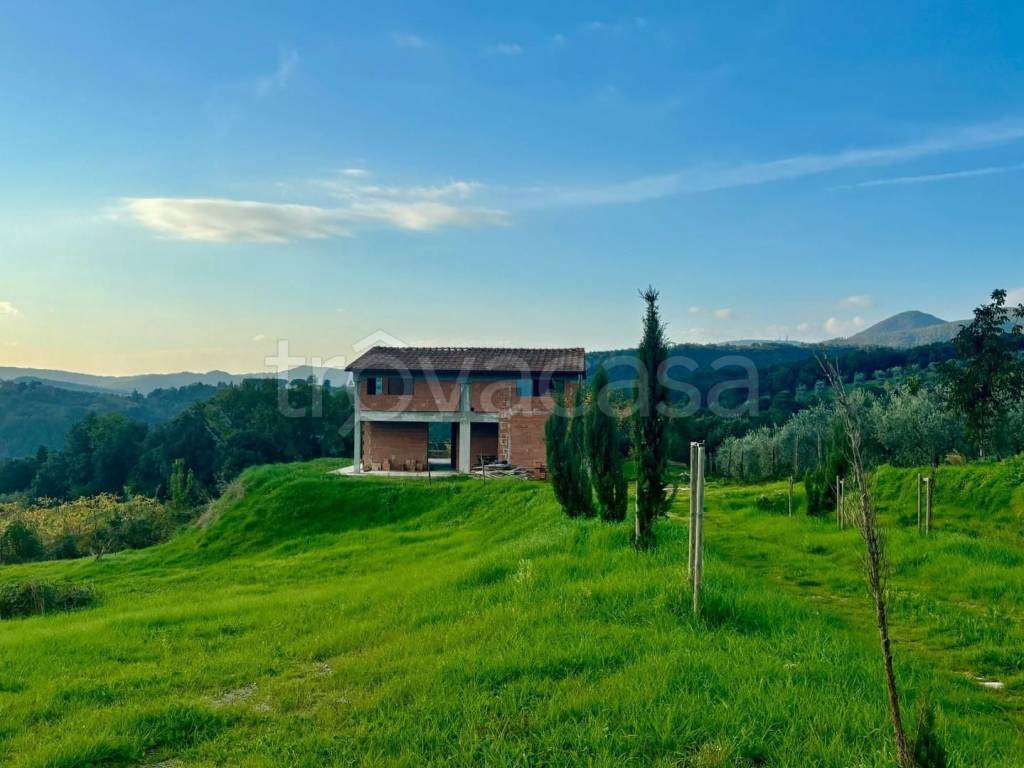 casa indipendente in vendita a Chianni