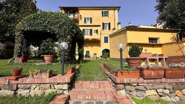 casa indipendente in vendita a Chianni