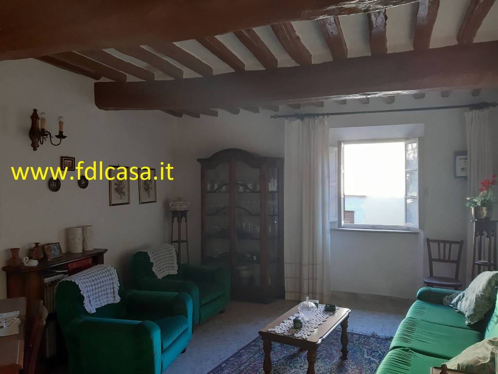 casa indipendente in vendita a Chianni