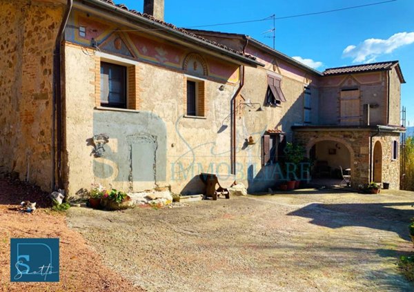 casa indipendente in vendita a Chianni