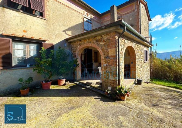 casa indipendente in vendita a Chianni