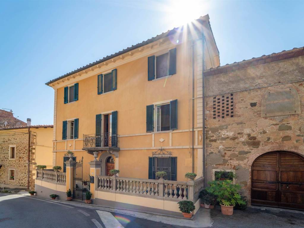 casa indipendente in vendita a Chianni