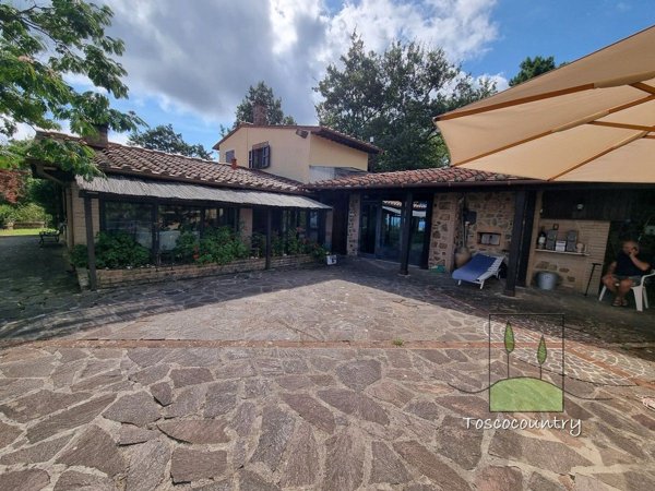 casale in vendita a Chianni in zona Rivalto