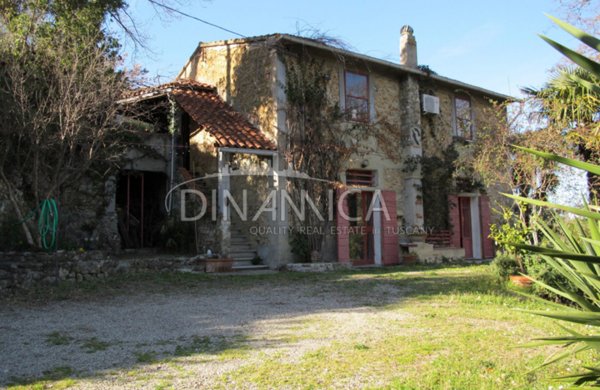 casa indipendente in vendita a Chianni