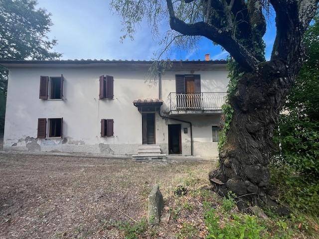 casa indipendente in vendita a Chianni