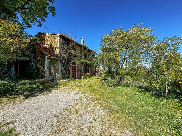 casa indipendente in vendita a Chianni