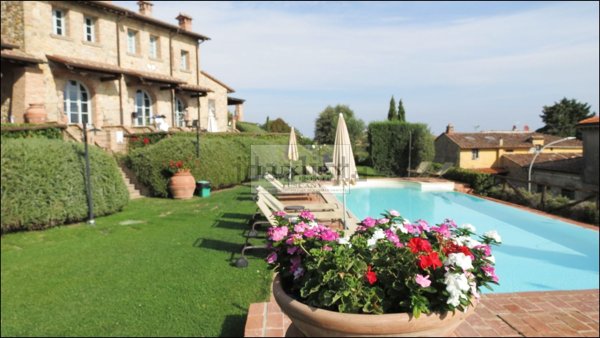 pentavano in vendita a Chianni