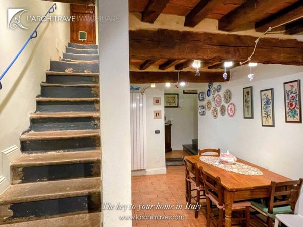 casa indipendente in vendita a Chianni