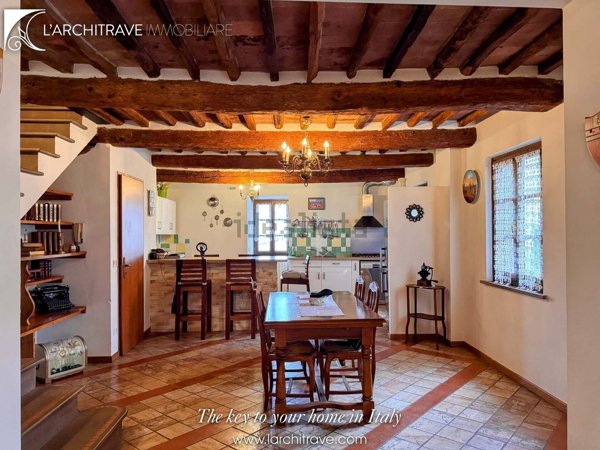 casa indipendente in vendita a Chianni