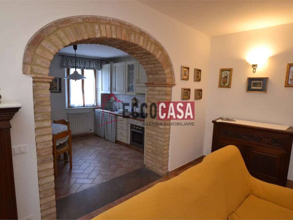 casa indipendente in vendita a Chianni