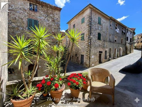 casa indipendente in vendita a Chianni