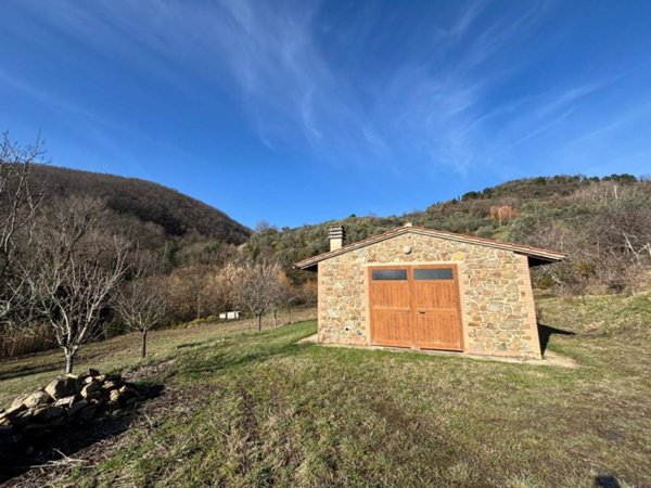 casa indipendente in vendita a Chianni