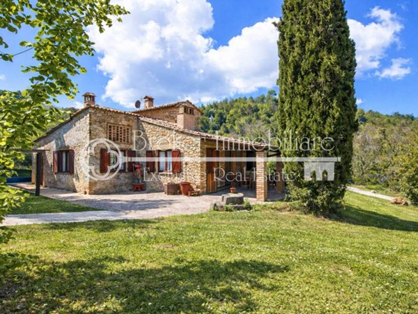 casa indipendente in vendita a Chianni