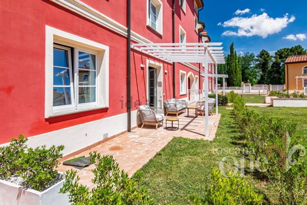 casa indipendente in vendita a Chianni in zona Rivalto