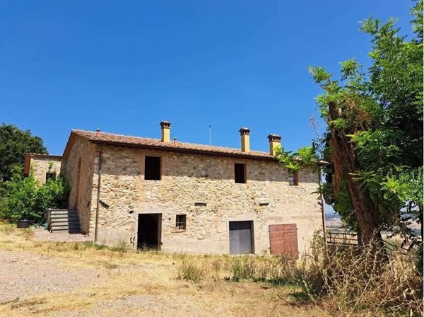 casa indipendente in vendita a Chianni