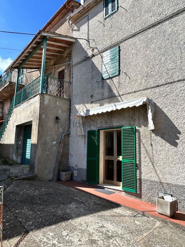 casa indipendente in vendita a Chianni
