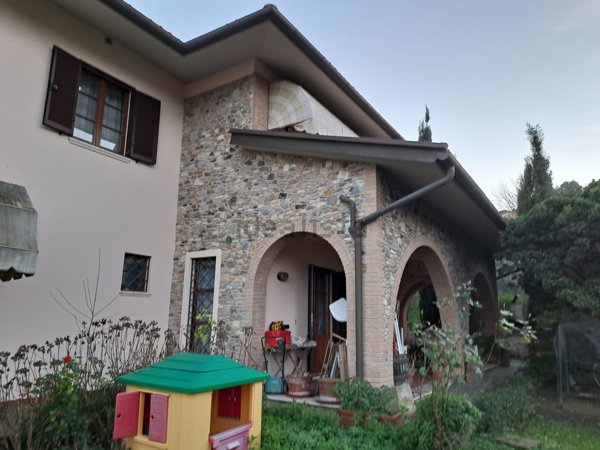 casa indipendente in vendita a Chianni