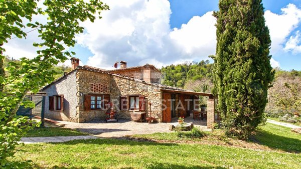 casale in vendita a Chianni