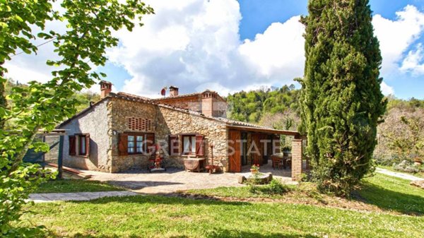 casa indipendente in vendita a Chianni