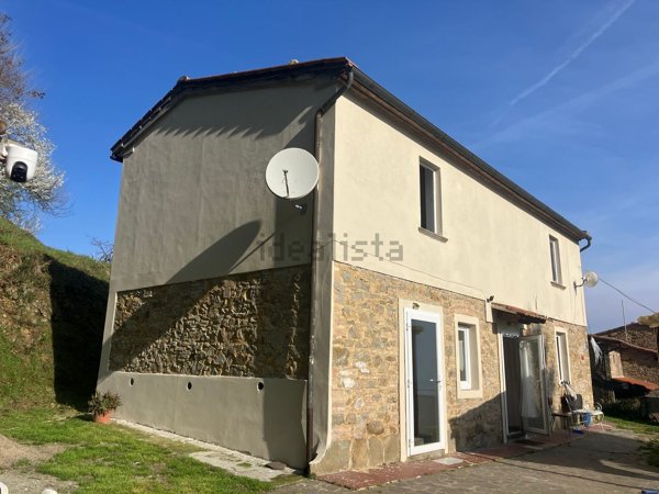 casa indipendente in vendita a Chianni in zona Rivalto