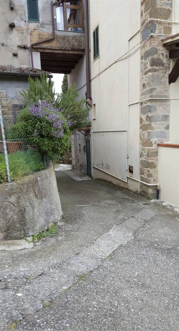 casa indipendente in vendita a Chianni