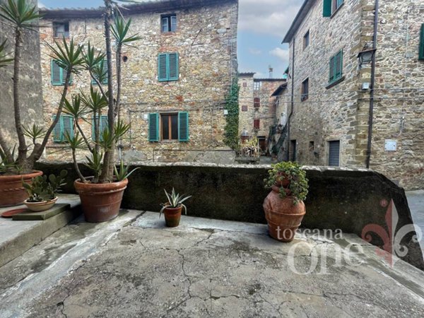 appartamento in vendita a Chianni in zona La Pescaia