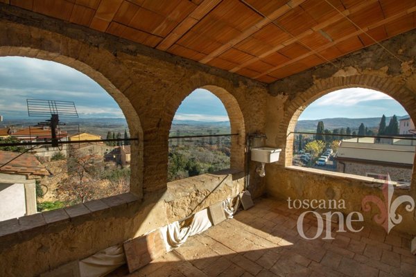 casa indipendente in vendita a Chianni in zona La Pescaia