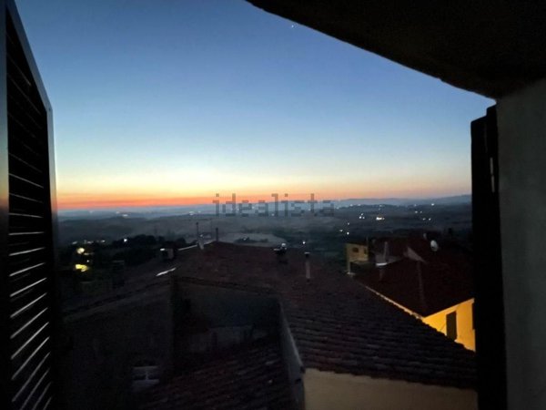 appartamento in vendita a Chianni in zona La Pescaia