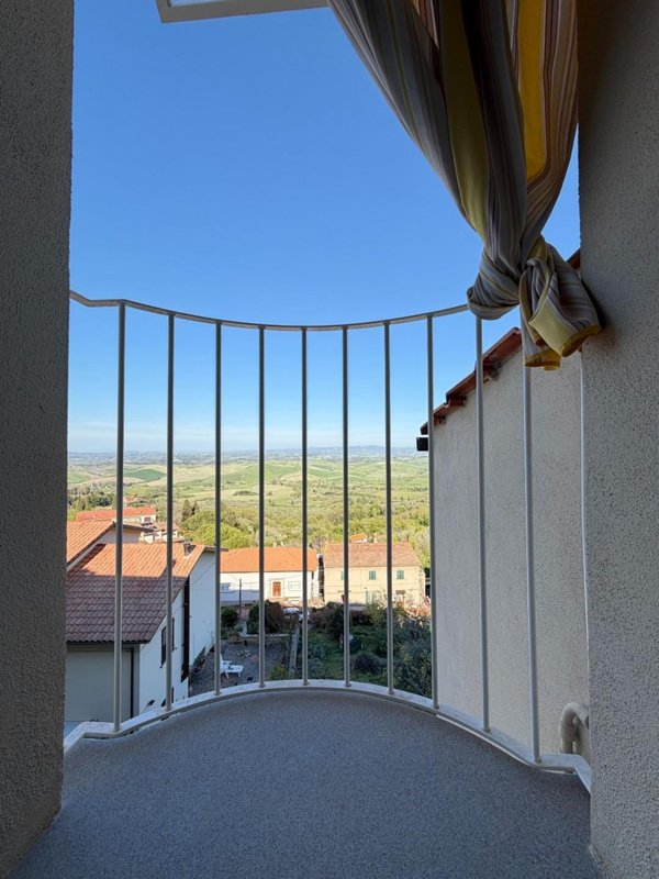 appartamento in vendita a Chianni in zona La Pescaia