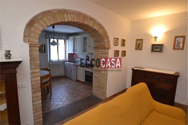 casa indipendente in vendita a Chianni in zona La Pescaia