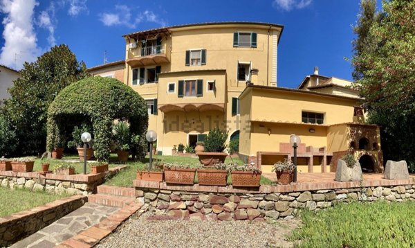 casa indipendente in vendita a Chianni in zona La Pescaia