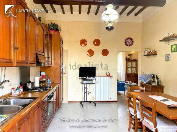 appartamento in vendita a Chianni in zona La Pescaia