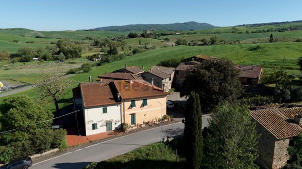 appartamento in vendita a Chianni in zona La Fornace