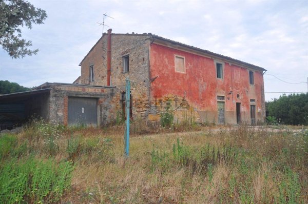 casale in vendita a Chianni in zona La Pieve