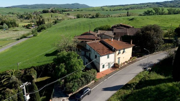 appartamento in vendita a Chianni in zona La Pieve