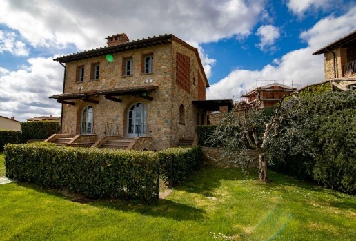 casa indipendente in vendita a Chianni in zona La Pescaia