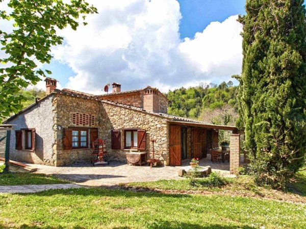 casa indipendente in vendita a Chianni in zona La Pescaia