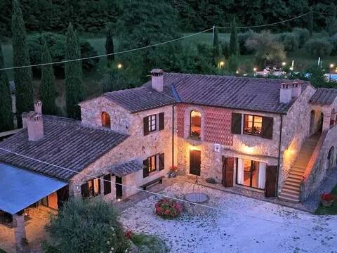 casa indipendente in vendita a Chianni