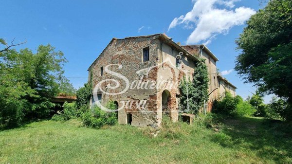 casale in vendita a Fauglia