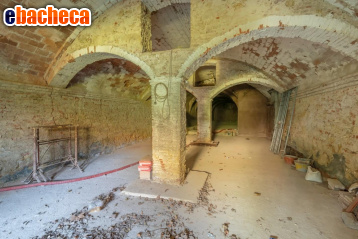 locale di sgombero in vendita a Fauglia