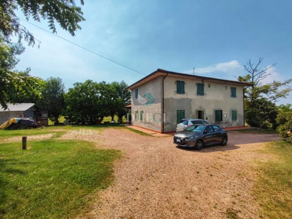 casa indipendente in vendita a Fauglia in zona Luciana